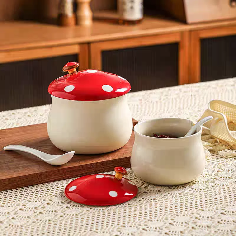 陶瓷猪油罐带盖耐高温家用可爱蘑菇大容量红油罐辣椒油泼辣子储存