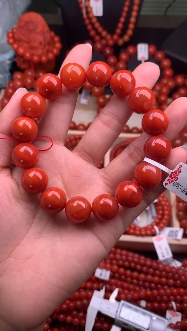 【闪购商品】南红玛瑙珠宝奇石未镶嵌14