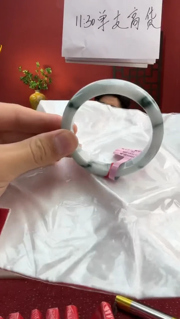 未镶嵌手镯翡翠翡翠手镯9