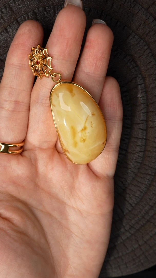 蜜蜡吊坠(赠链)银S925镶嵌白蜡吊坠