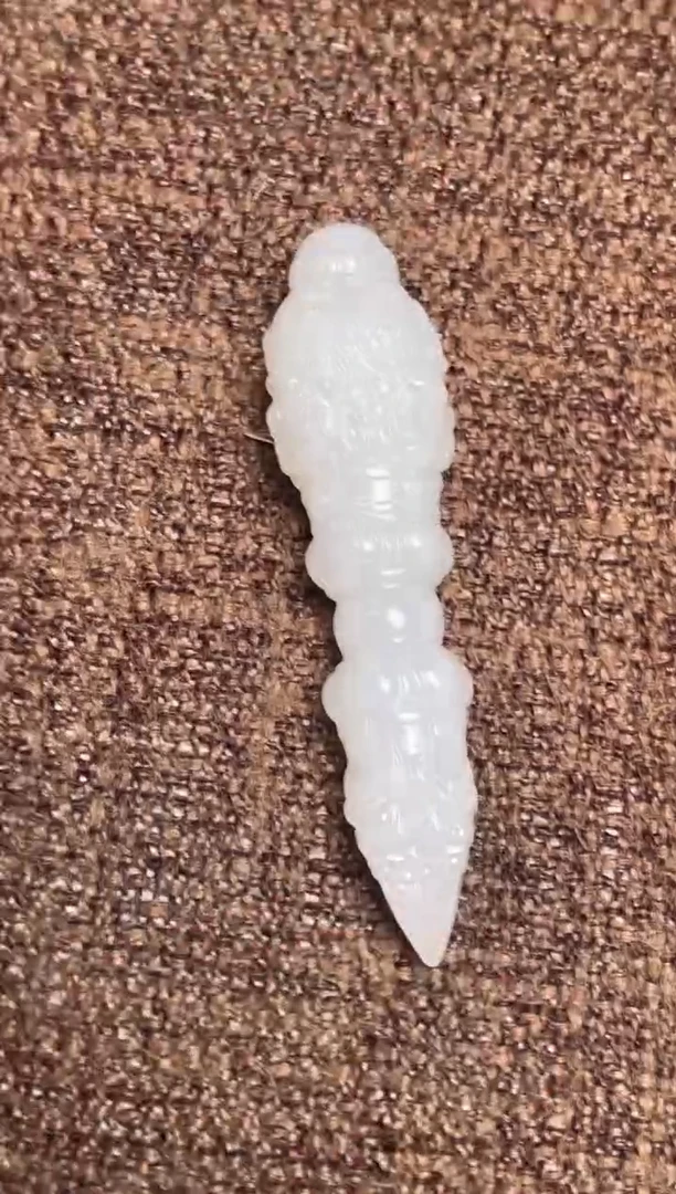 颈饰未镶嵌和田玉凯*61
