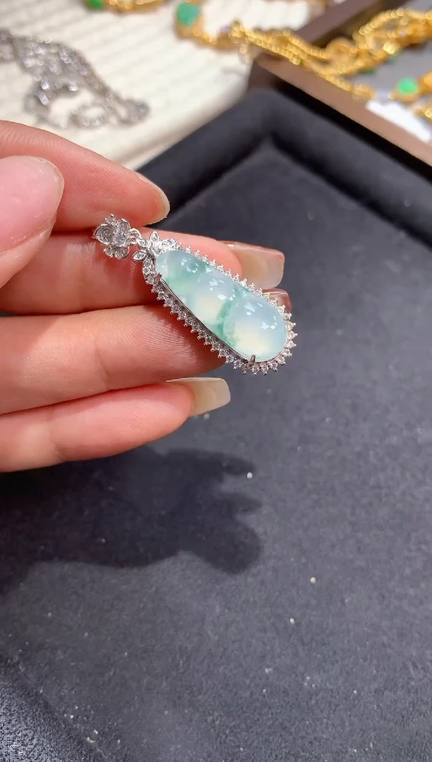 吊坠(不含链)银S925镶嵌翡翠【挽石珠宝】豆子