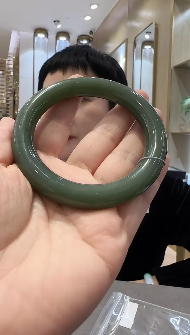 未镶嵌手镯和田玉【108】56.6粉青