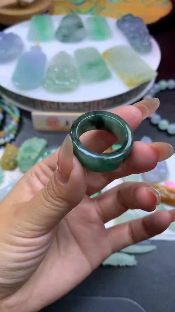【闪购商品】定制翡翠未镶嵌翡翠