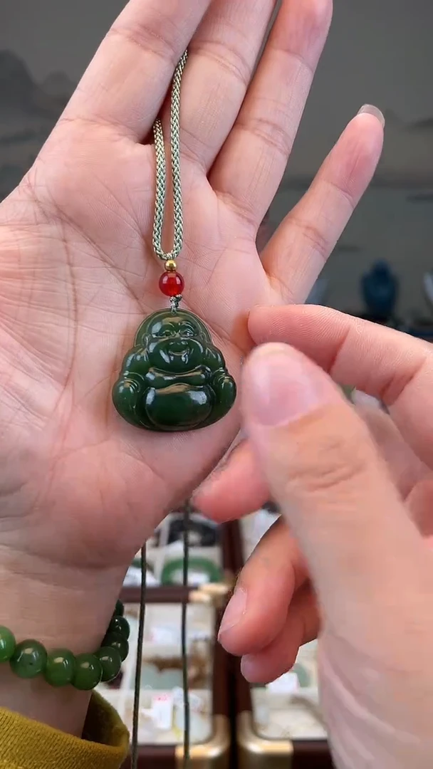颈饰未镶嵌和田玉3.0佛公吊坠