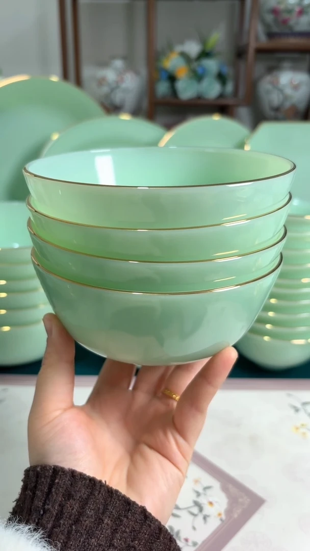 硬质细瓷5.5英寸玉瓷碗4个口径13.8厘米