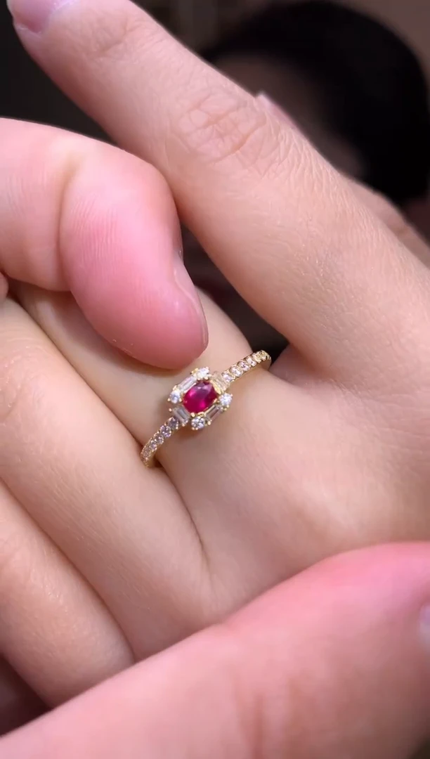 银S925镶嵌戒指红宝石戒指