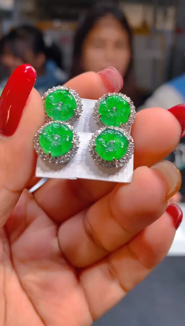 【闪购商品】定制翡翠未镶嵌15定制翡翠-多样性发货（发其一）