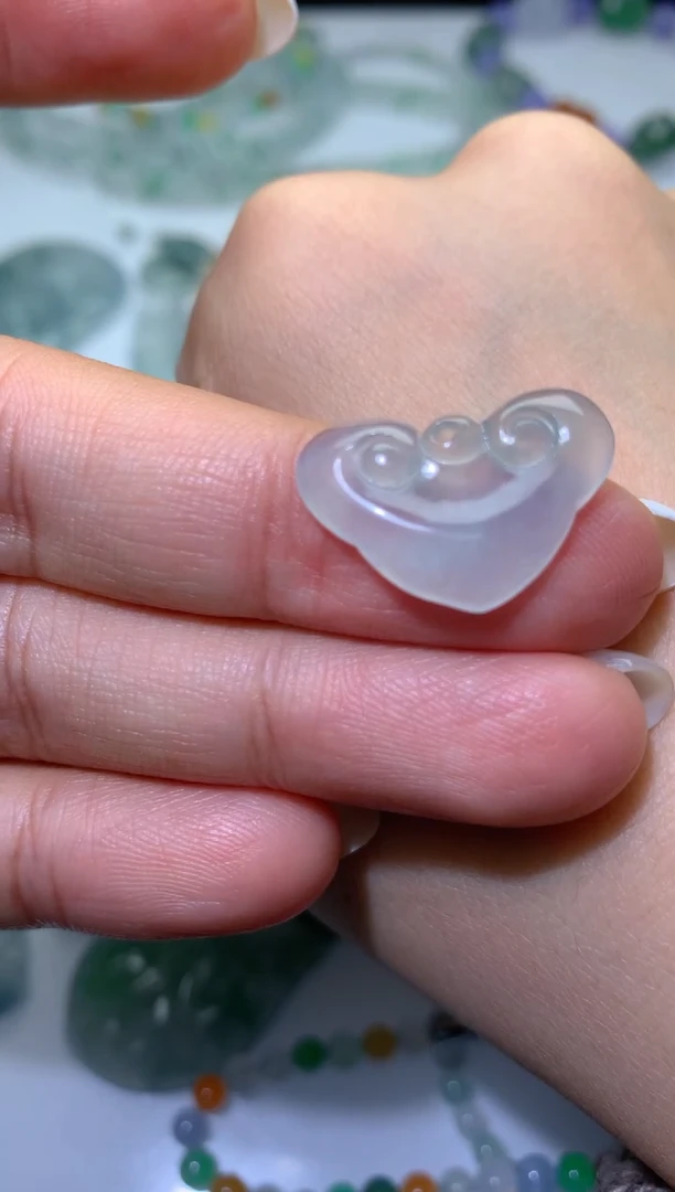 未镶嵌定制翡翠毛货