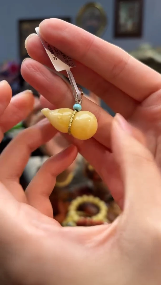 蜜蜡颈饰未镶嵌吊坠