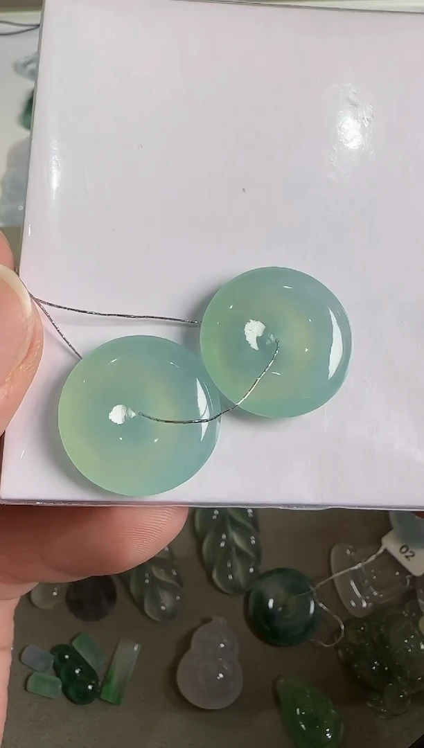 吊坠(不含链)未镶嵌翡翠..
