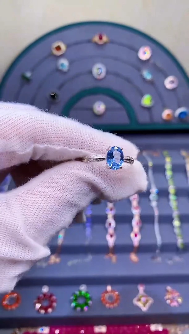 【闪购商品】海蓝宝石戒圈银S925镶嵌1