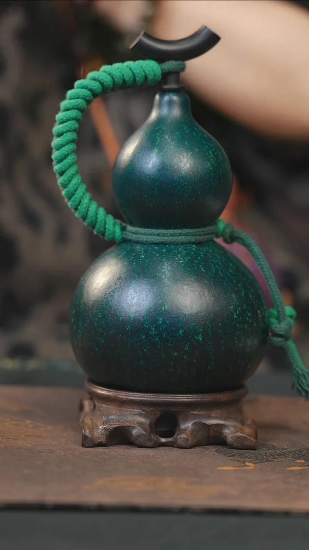 【闪购商品】RY108大漆酒葫芦不包手串及旋转底座