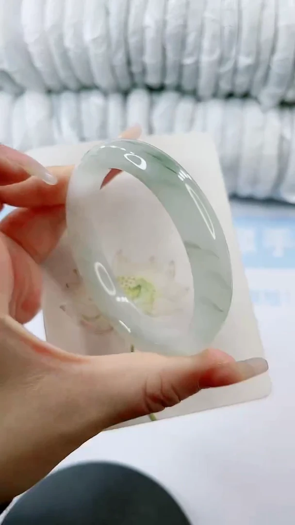 【闪购商品】石英质玉手镯未镶嵌1035004870-多样性发货