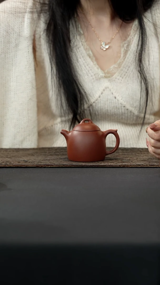 【闪购商品】紫砂茶壶150cc清水泥秦权壶