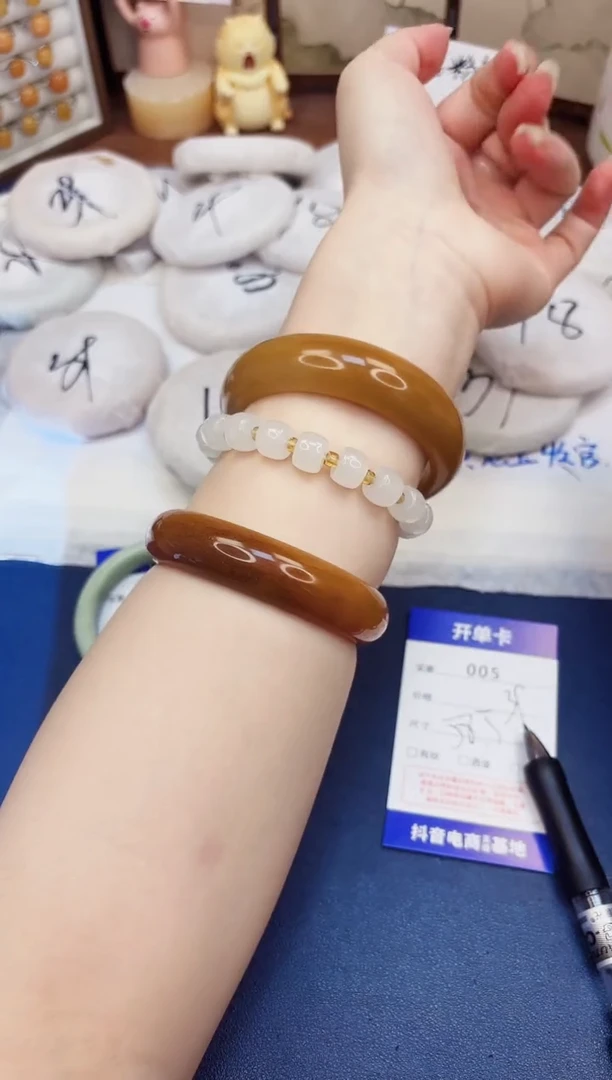 石英质玉手镯未镶嵌5-财气镯-圈口58