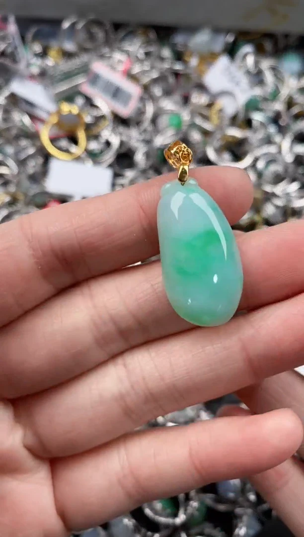 银S925镶嵌戒指翡翠333              9