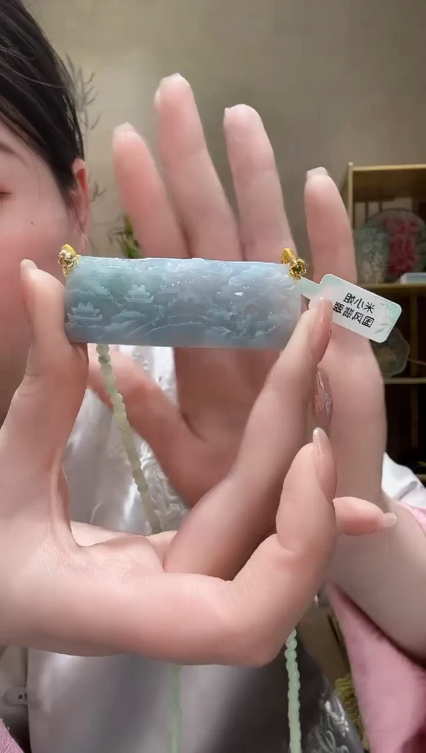 【闪购商品】翡翠颈饰未镶嵌吊坠