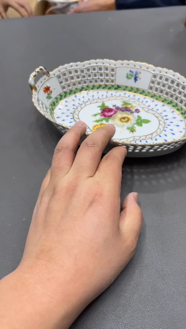 陶瓷工艺品小四孤品收藏