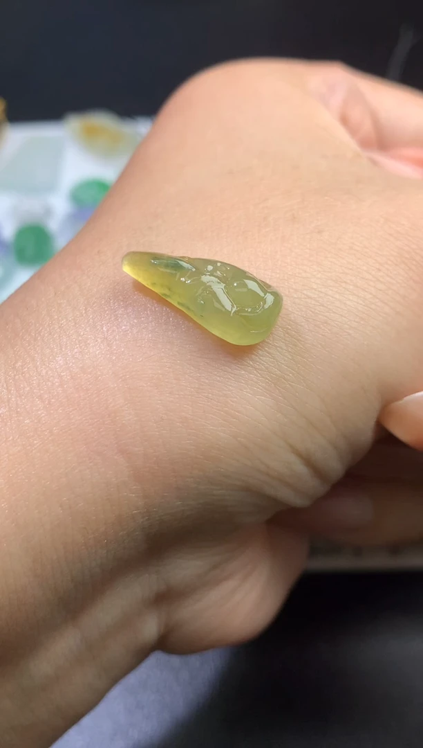 未镶嵌定制翡翠毛货