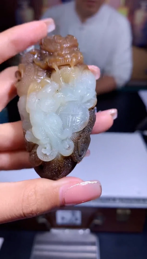 定制和田玉Boss阳天然和田玉（拍一发一)