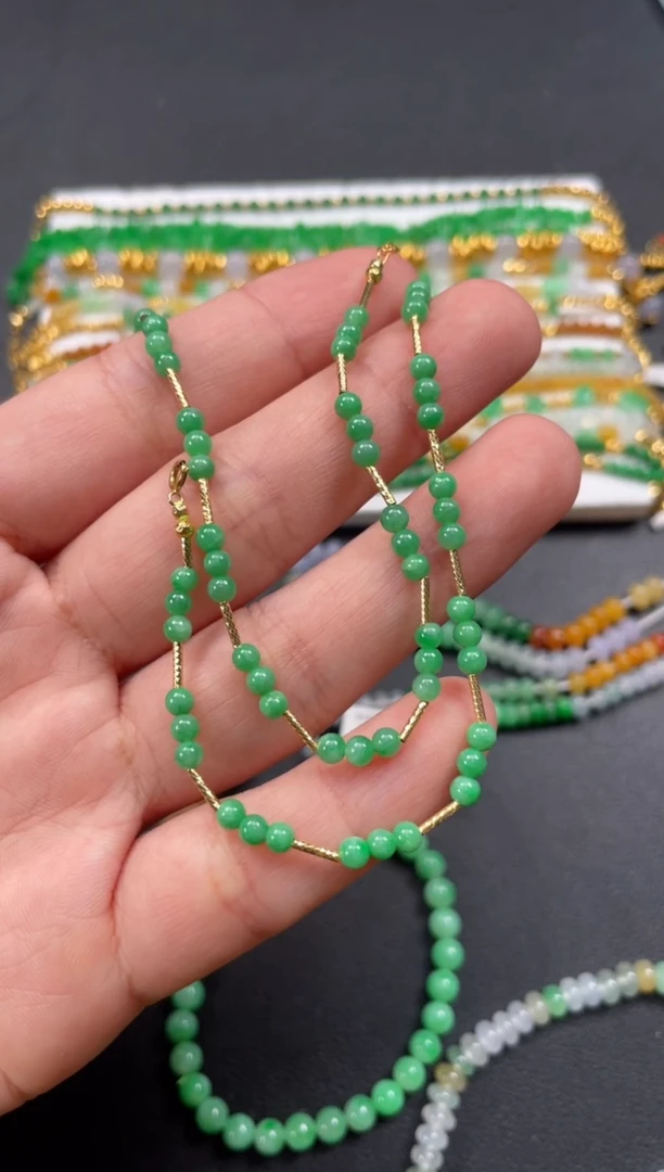 套链18K金镶嵌翡翠多样性  发货一条   P181