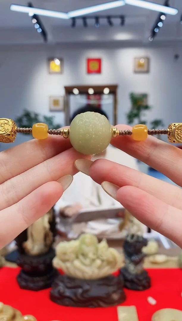 【闪购商品】和田玉挂件未镶嵌一级黄龙珠