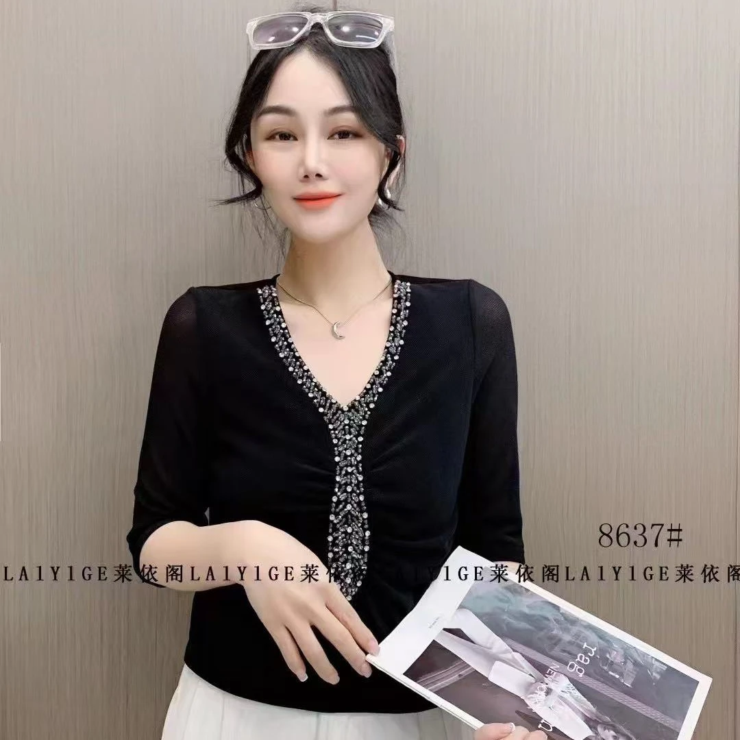 SSF8381常规时尚款V领褶皱褶皱风百搭T恤修身气质女士长袖