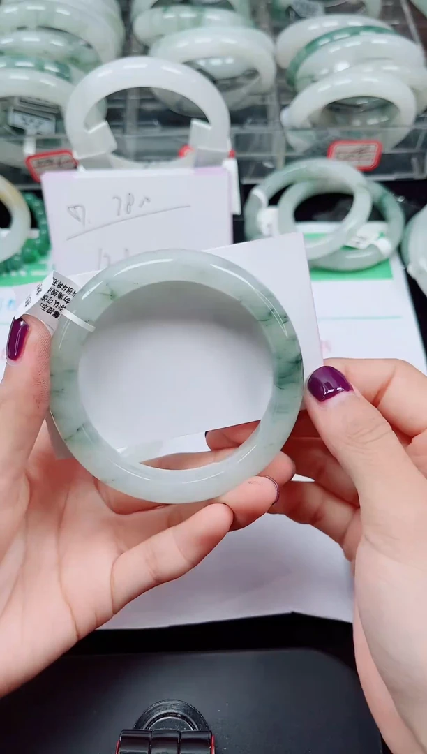 未镶嵌手镯石英质玉109-57/58