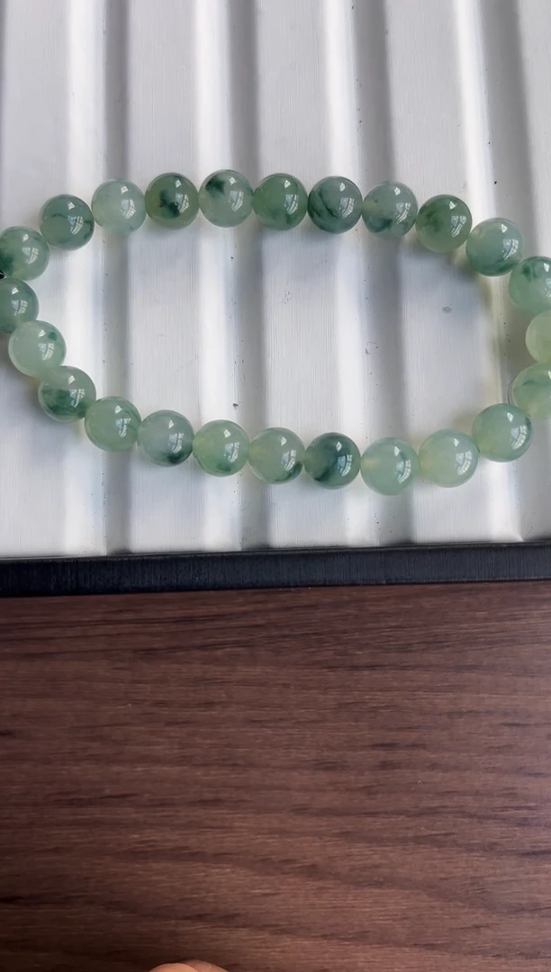 散珠翡翠翡翠手串卡8+