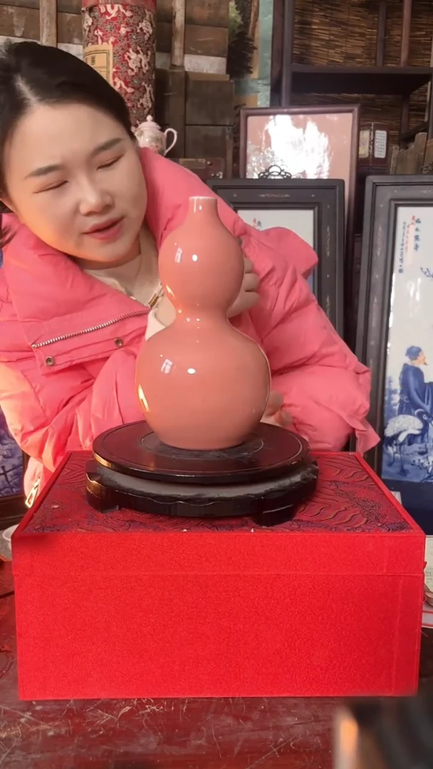 陶景德镇陶瓷摆件M351