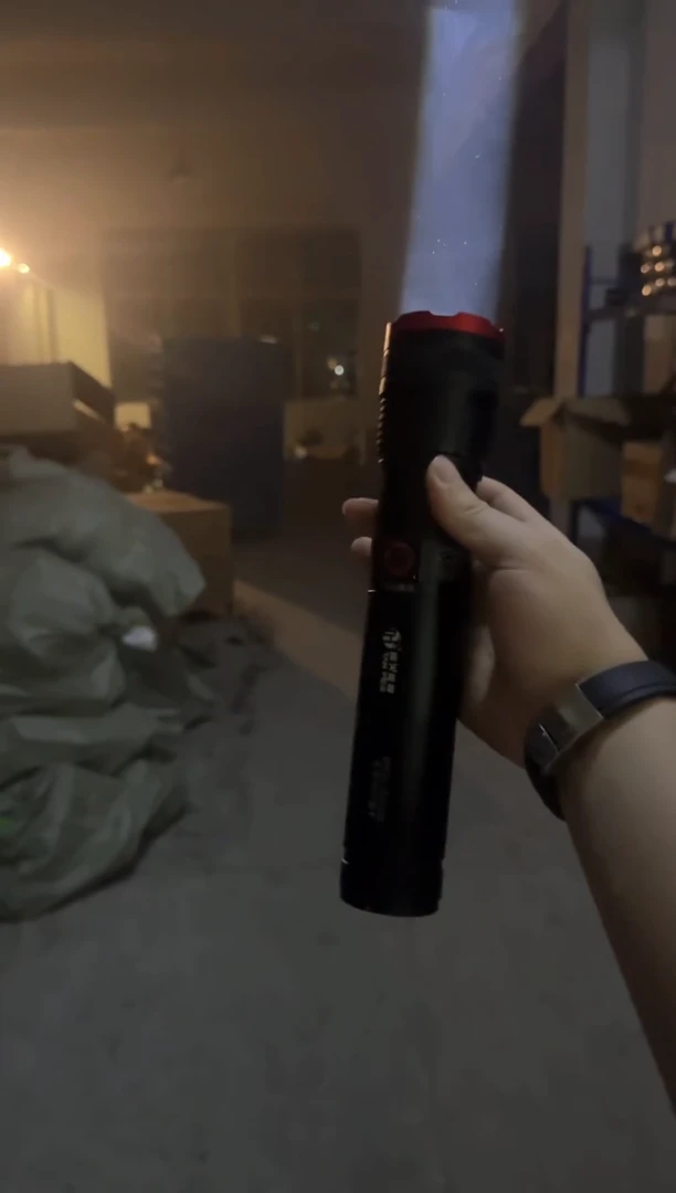 【超亮激光炮】单灯芯高功率铝合金大手电