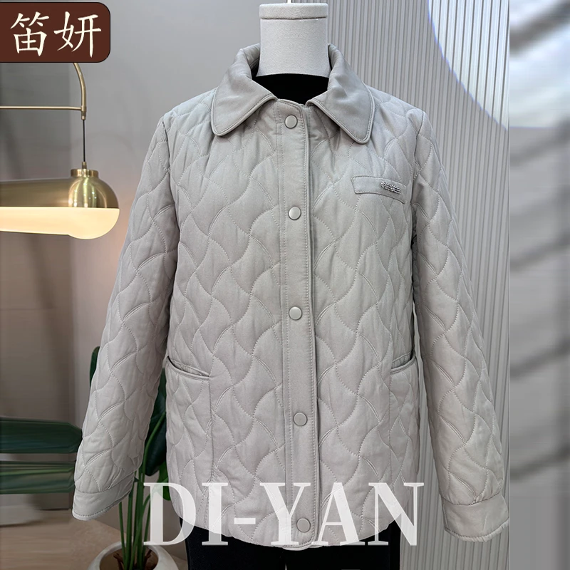 中年妈妈冬季羽绒棉服2025新款秋冬季中老年妈妈简约大气保暖棉服