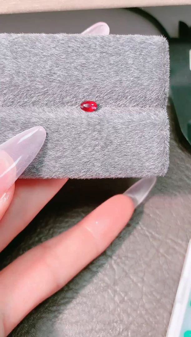 裸石红宝石莫桑比克天然红宝石0.31ct