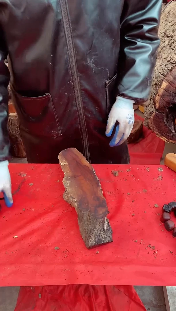 【闪购商品】枣木【70】号原木段，尺寸随行