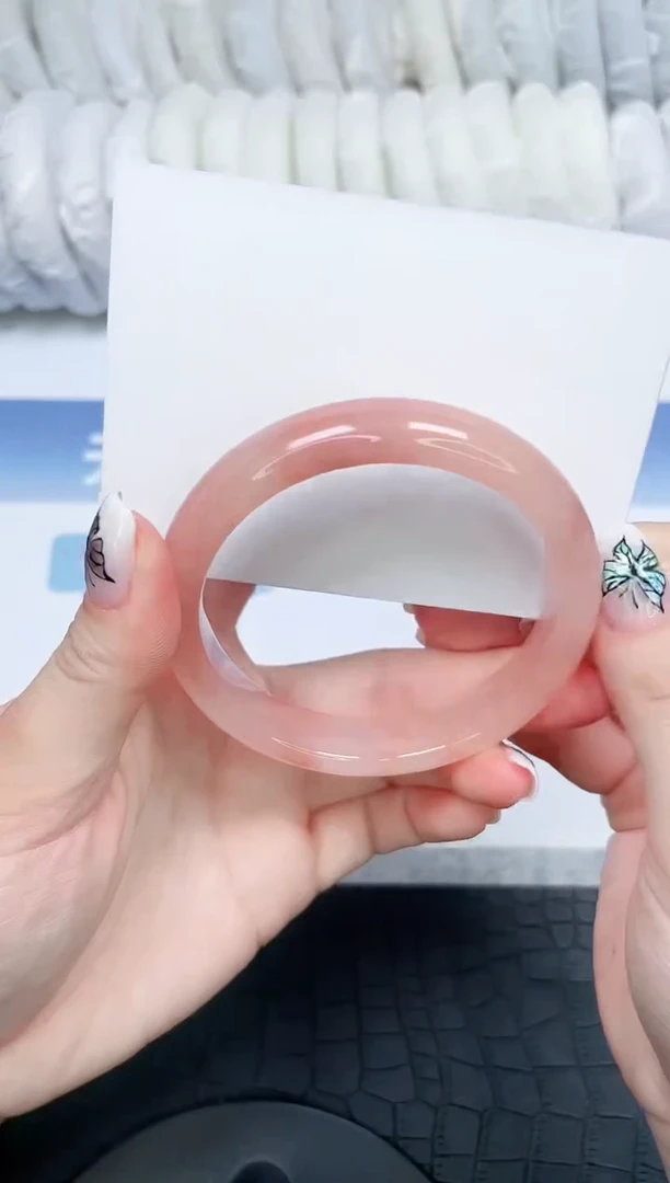 【闪购商品】石英质玉手镯未镶嵌225-57