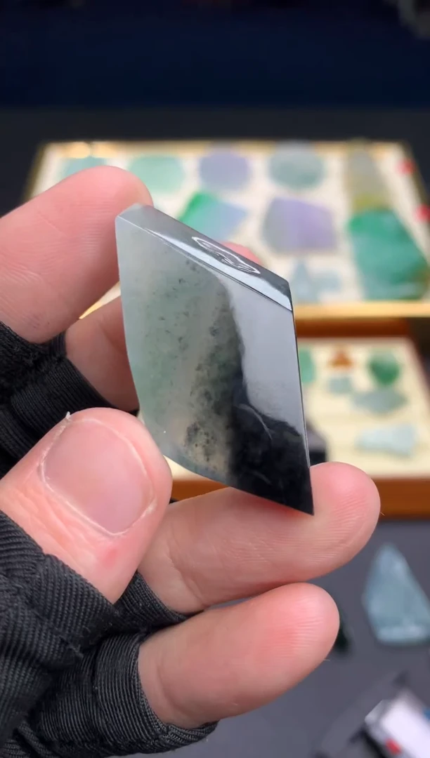 【闪购商品】定制翡翠未镶嵌