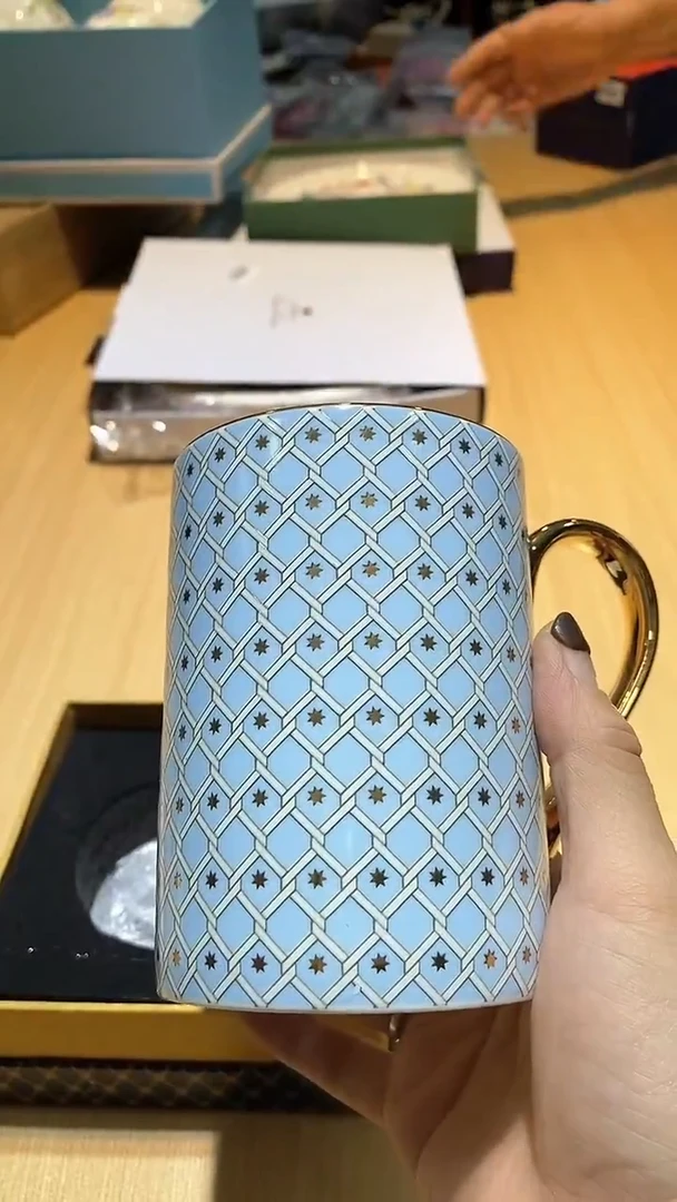 【闪购商品】瓷片锅碗瓢盆一件不剩