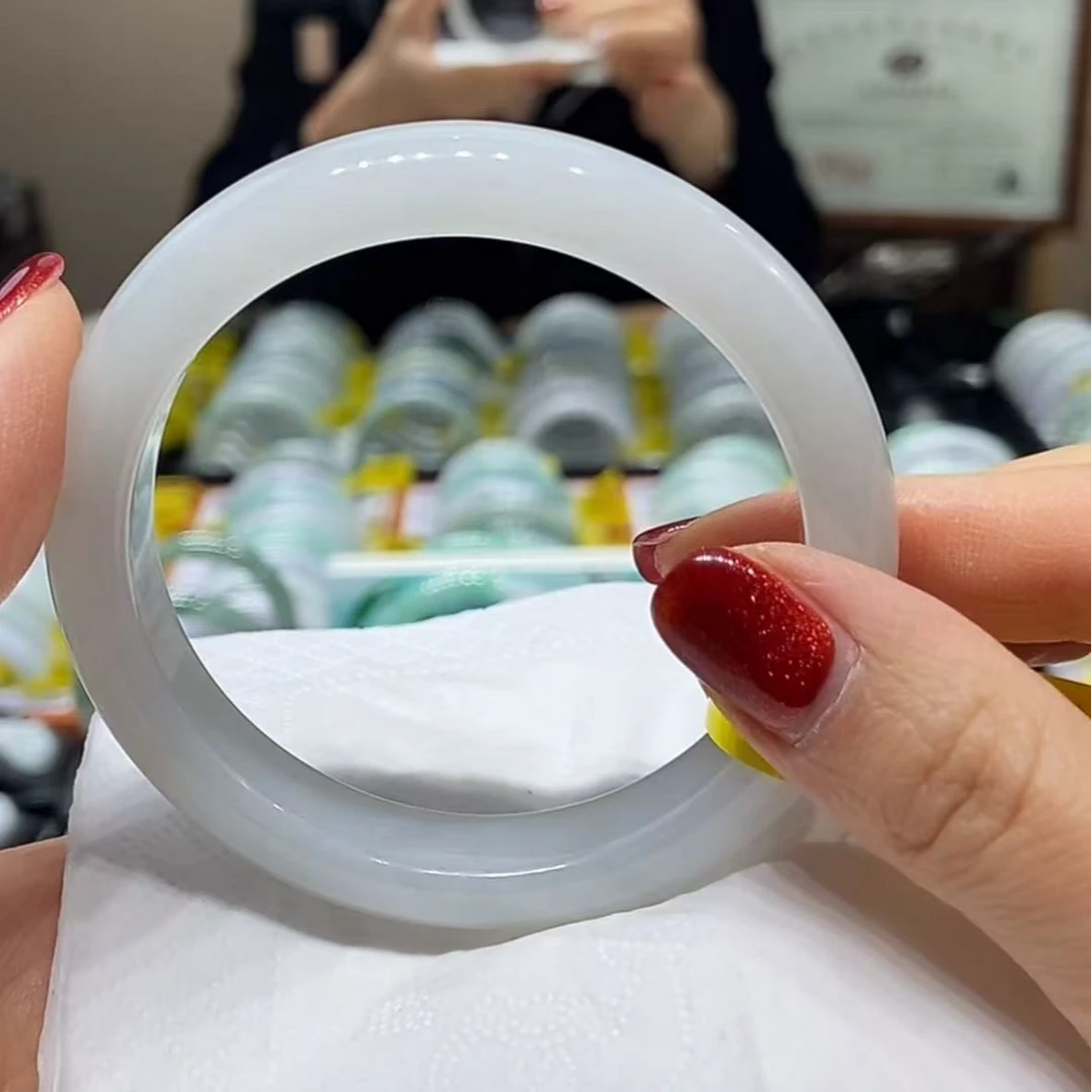 翡翠手镯 57 58圈口