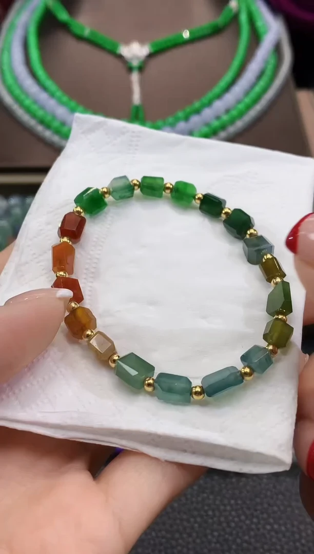 未镶嵌手串翡翠d19