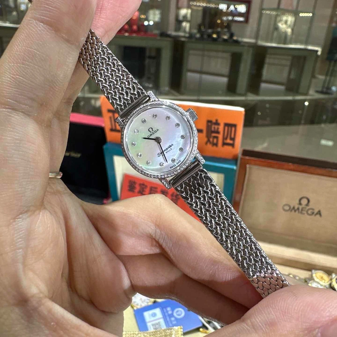 95新 Omega/欧米茄 手动机械表后钻20mm/公价32999/w12326