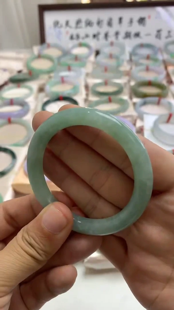 未镶嵌手镯翡翠圆条51