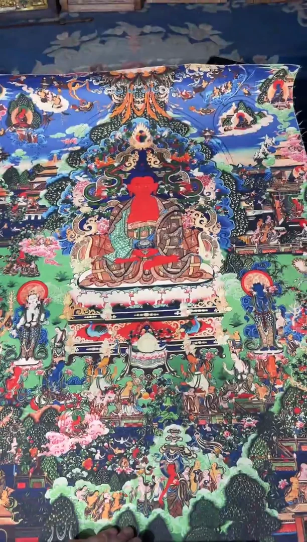 卷轴画龙妹的唐卡tk16