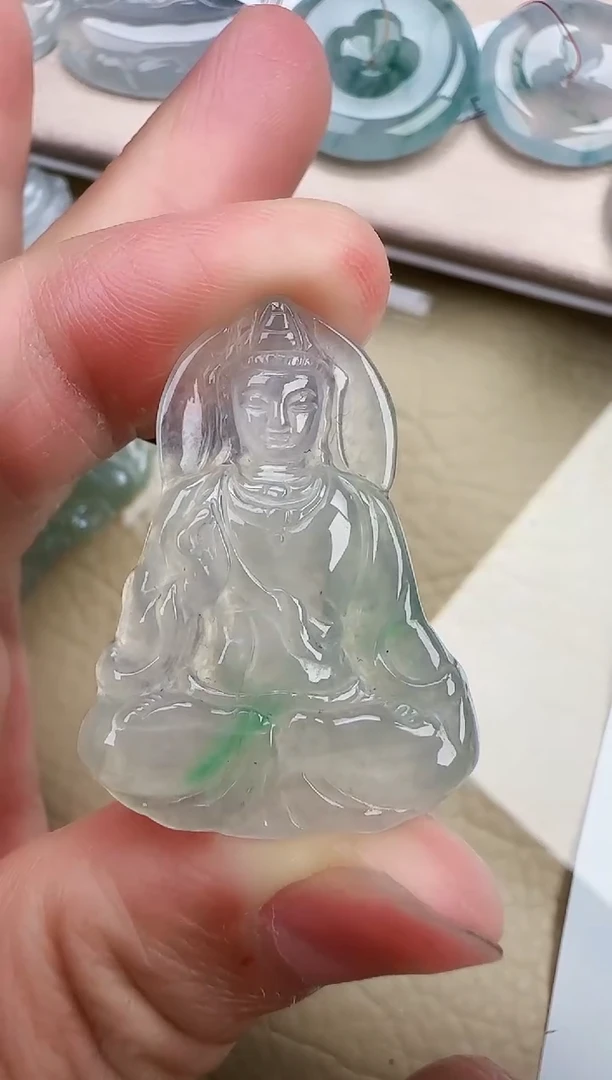 翡翠未镶嵌颈饰/缅甸天然翡翠A货/七天无理由退货/假一赔万