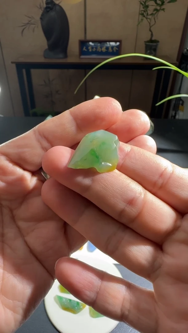 未镶嵌定制翡翠缅甸A货翡翠
