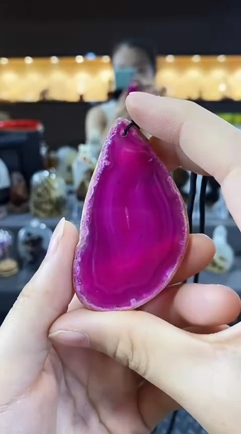 未镶嵌颈饰玛瑙/玉髓晚***光玛瑙