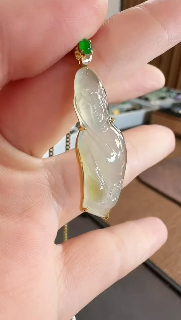 吊坠(不含链)18K金镶嵌翡翠吊坠
