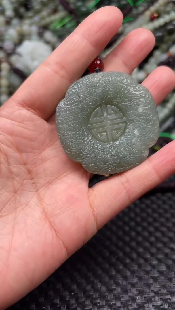 【闪购商品】和田玉颈饰未镶嵌1