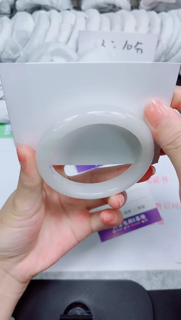 石英质玉手镯未镶嵌71-58