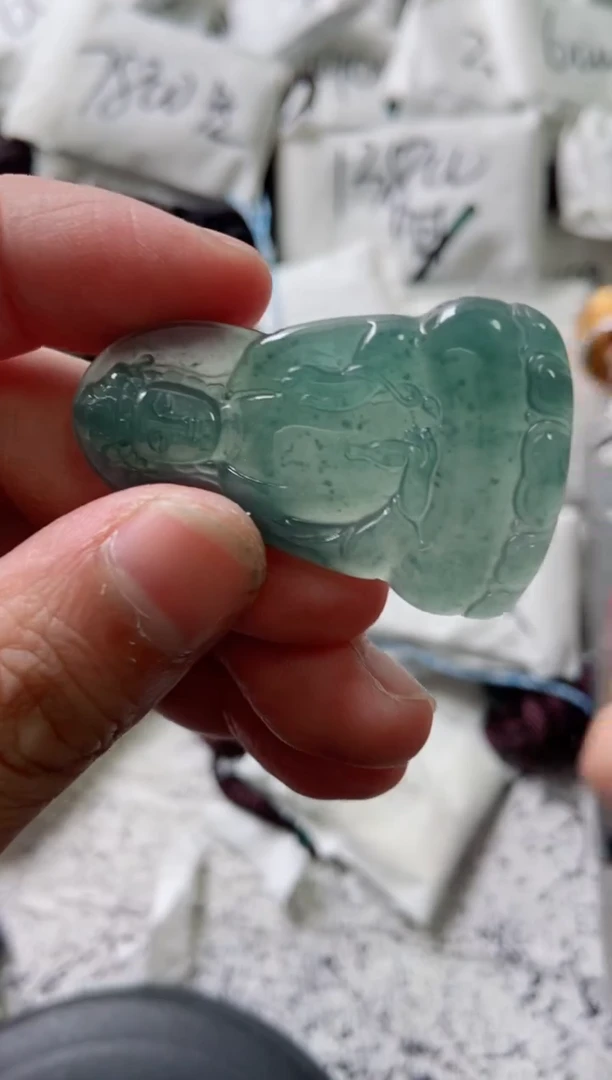 颈饰未镶嵌翡翠8